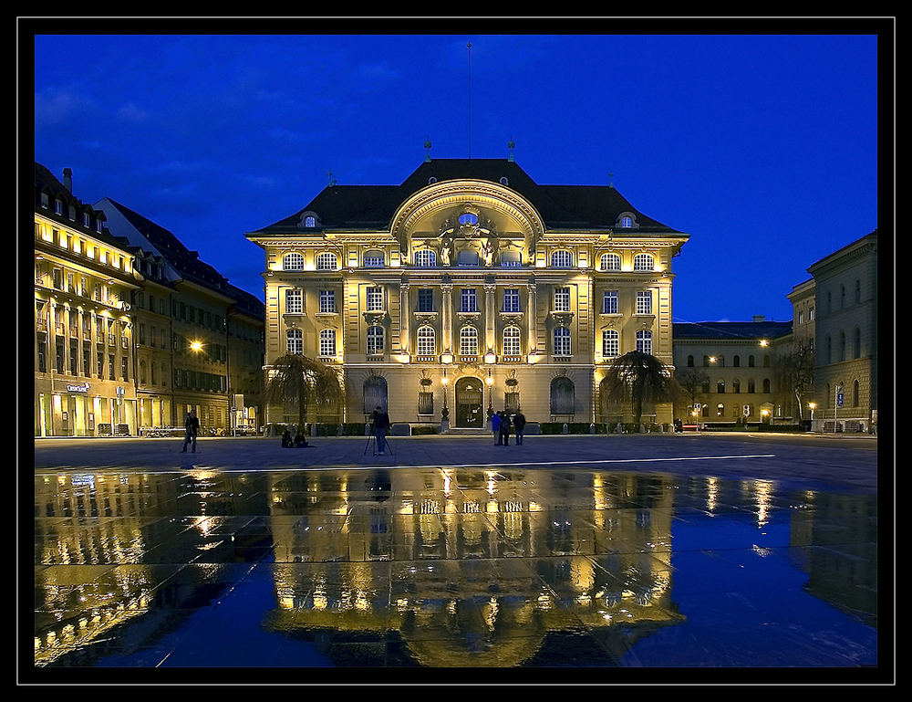 Nationalbank auf dem Bundesplatz in Bern