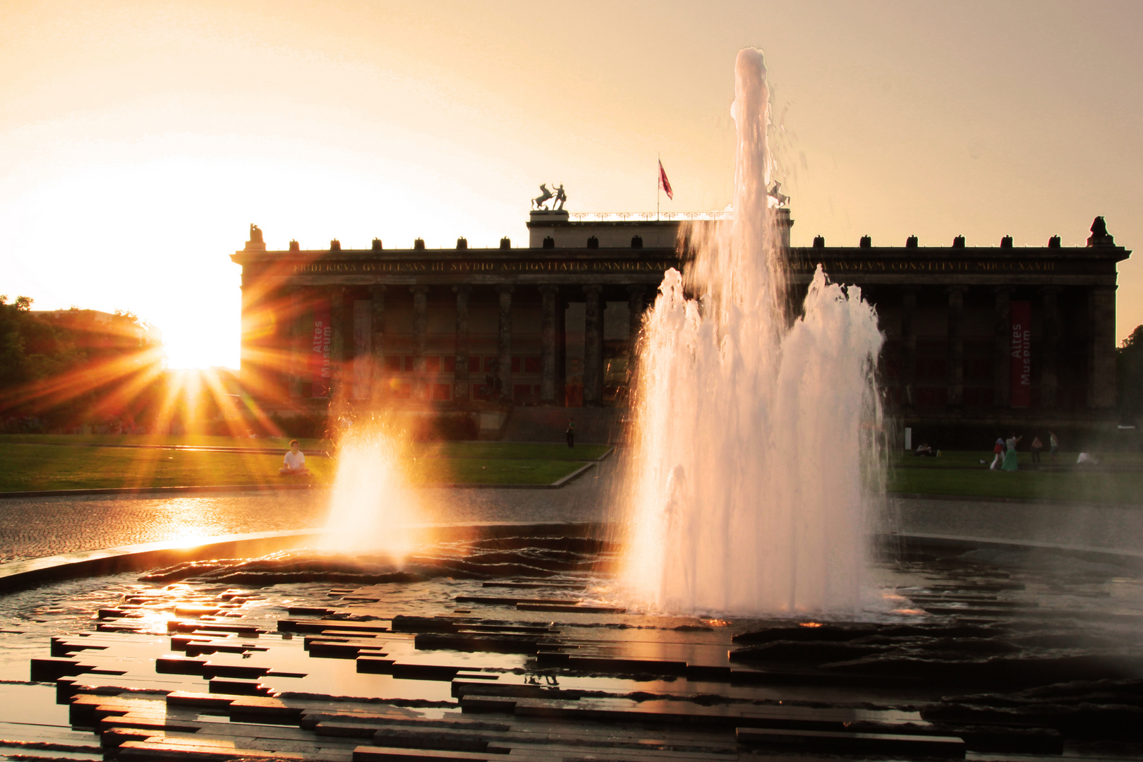 Nationalgalerie in der Dämmerung