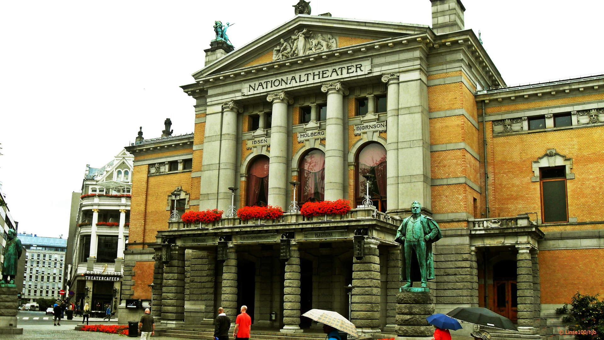 Nationaltheater Norwegen,Oslo, Ibsen - Statue