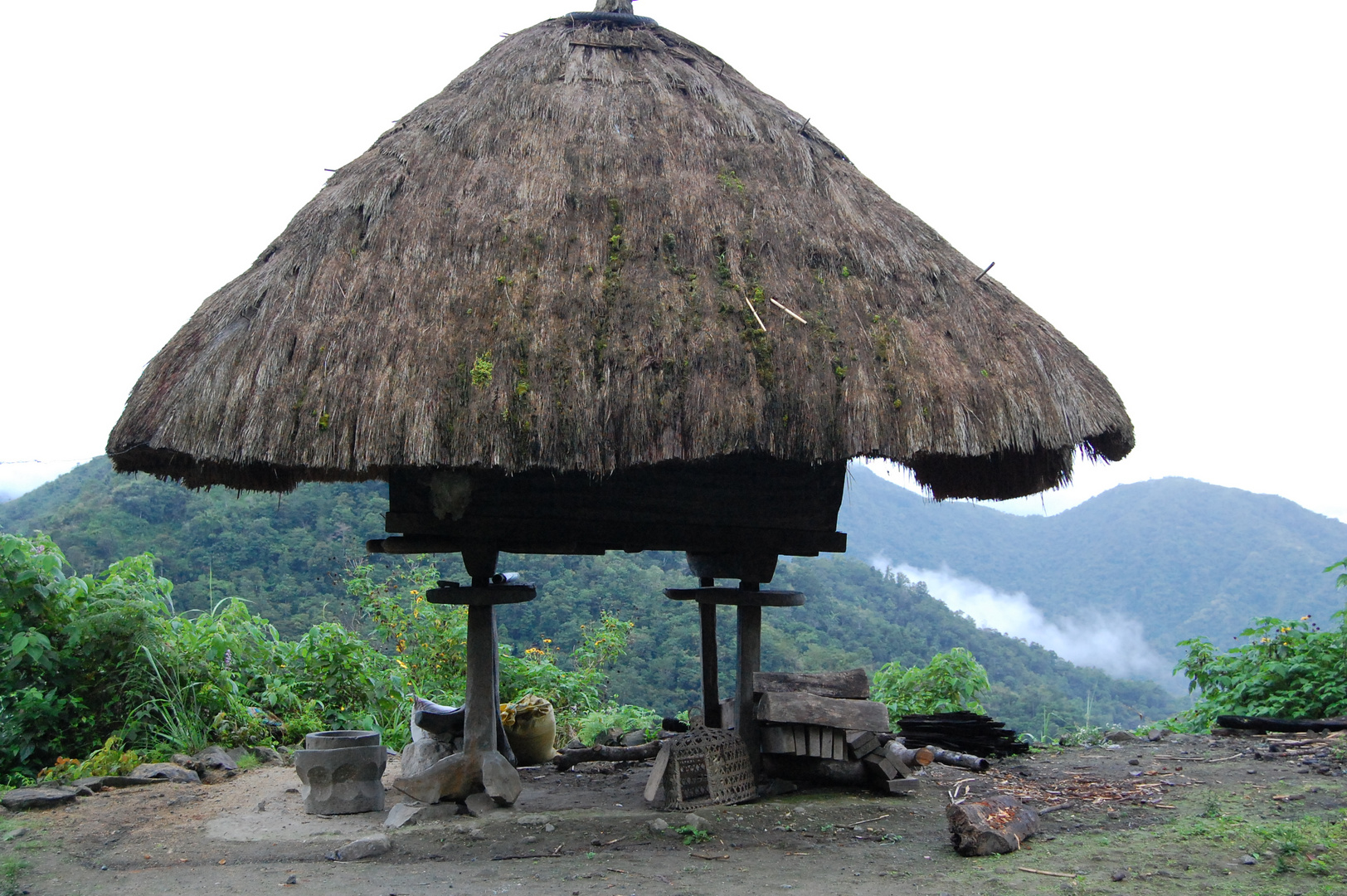 native house mountain province