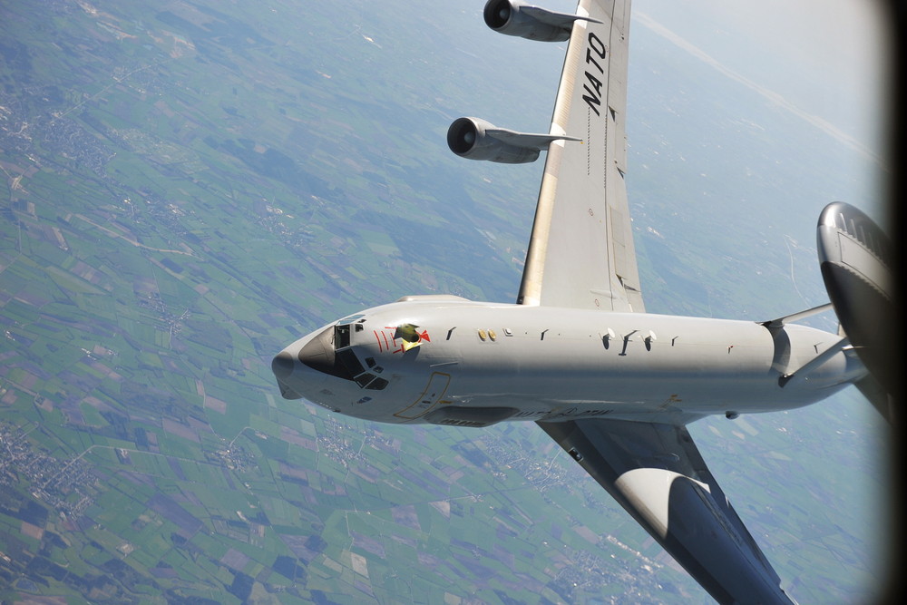 NATO E-3A AWACS NMT beim Air Refuling