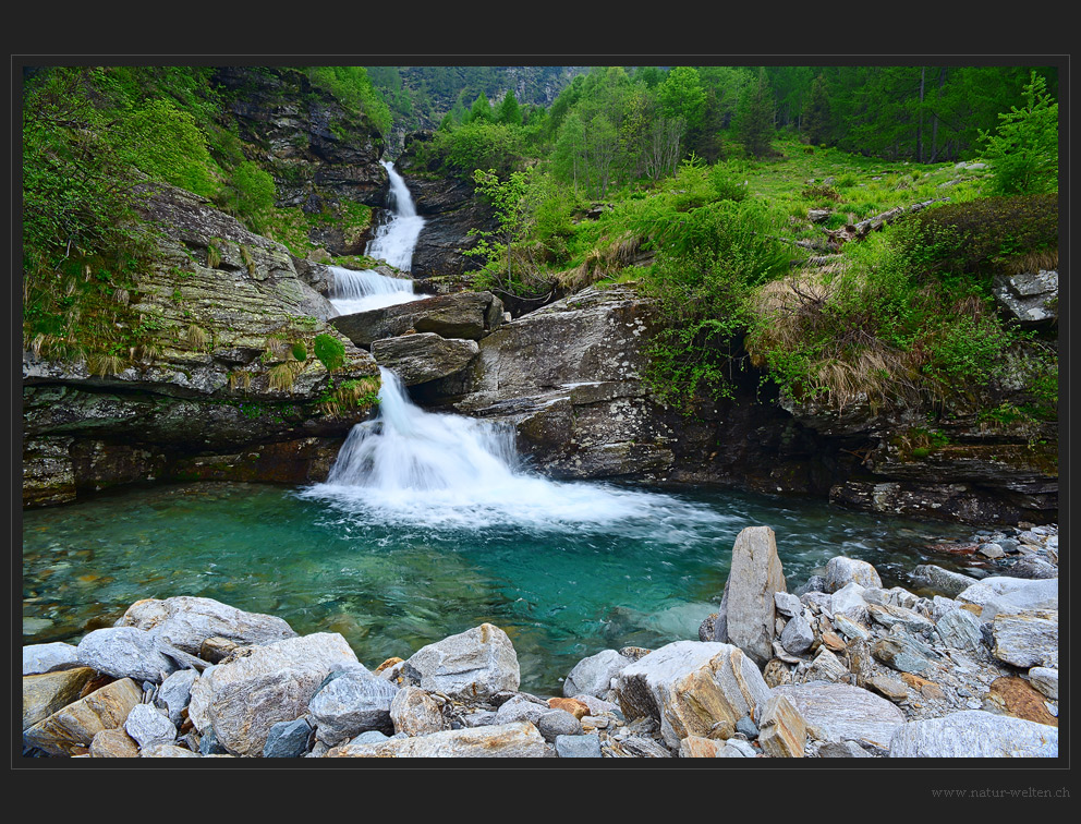 Natürliche Wasserspiele - DRI