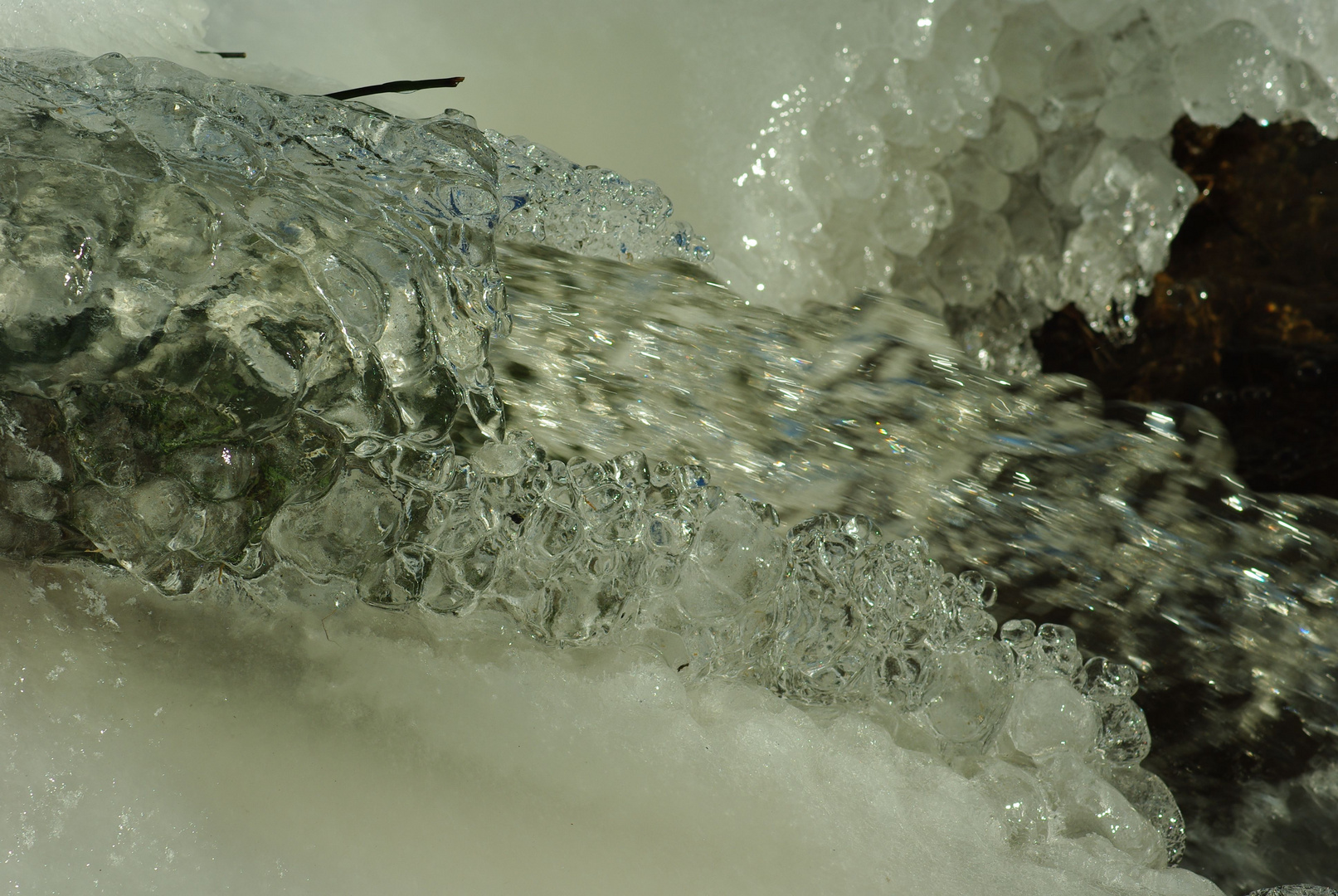 natürlicher Wasserlauf in der Eiszeit