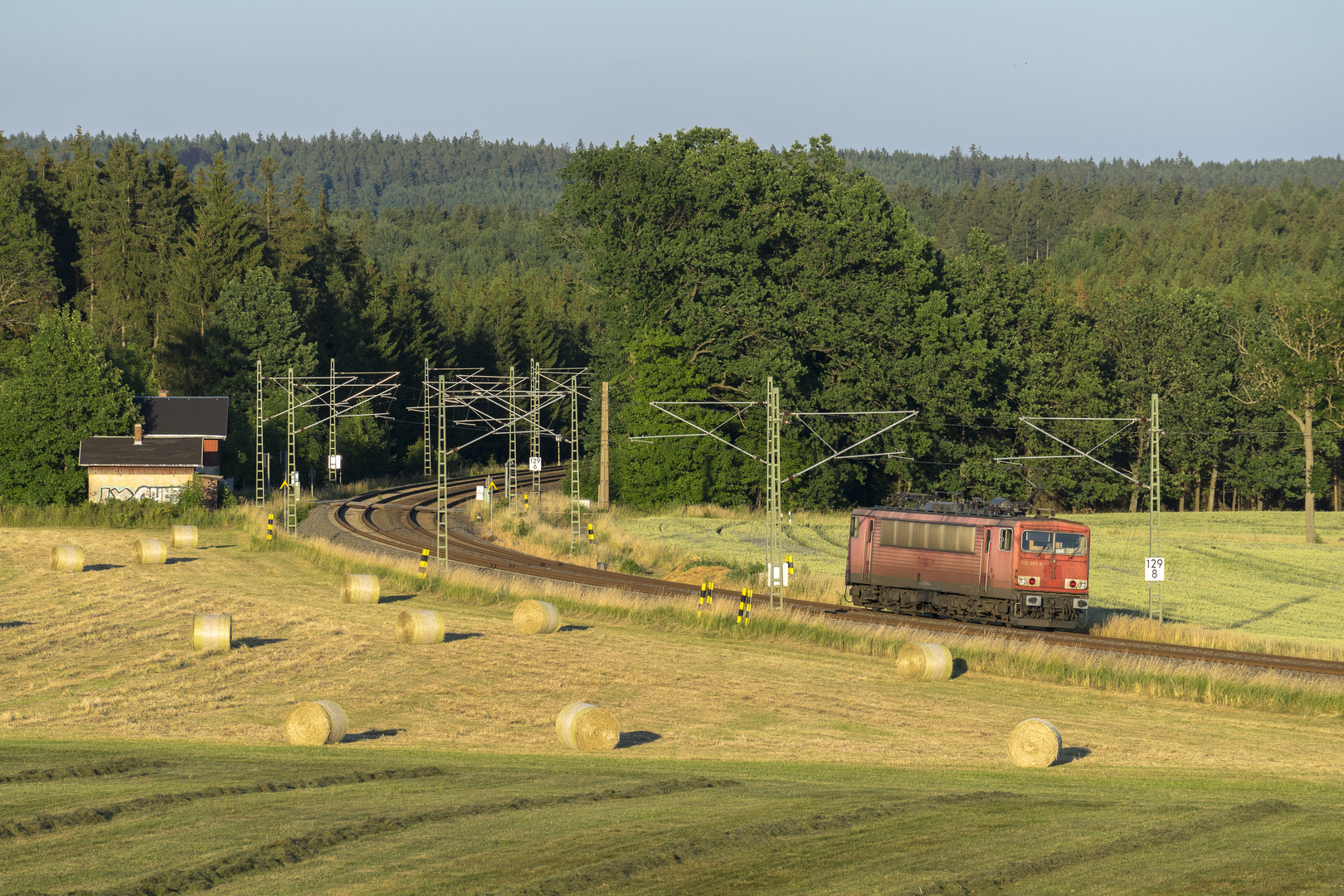 Natur, Landschaft und Eisenbahn... .