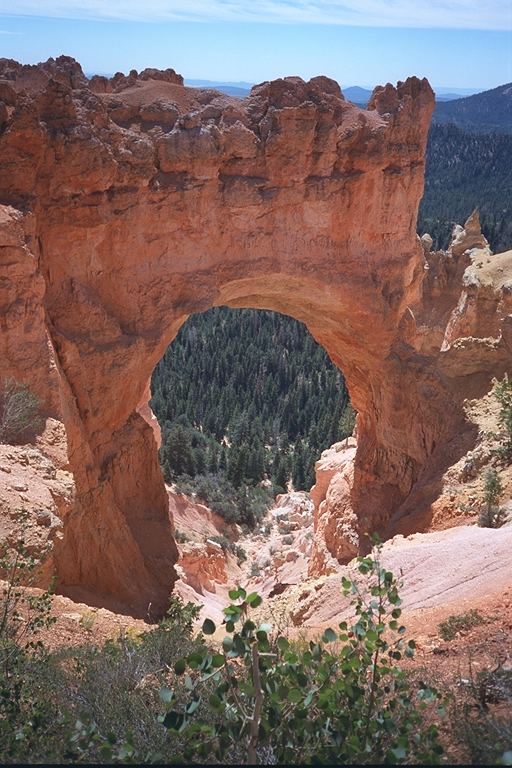 Natural Bridge - Bryce Canyon NP - Utah