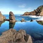 NATURAL SWIMMINGPOOL  IN Porto Moniz, MADEIRA