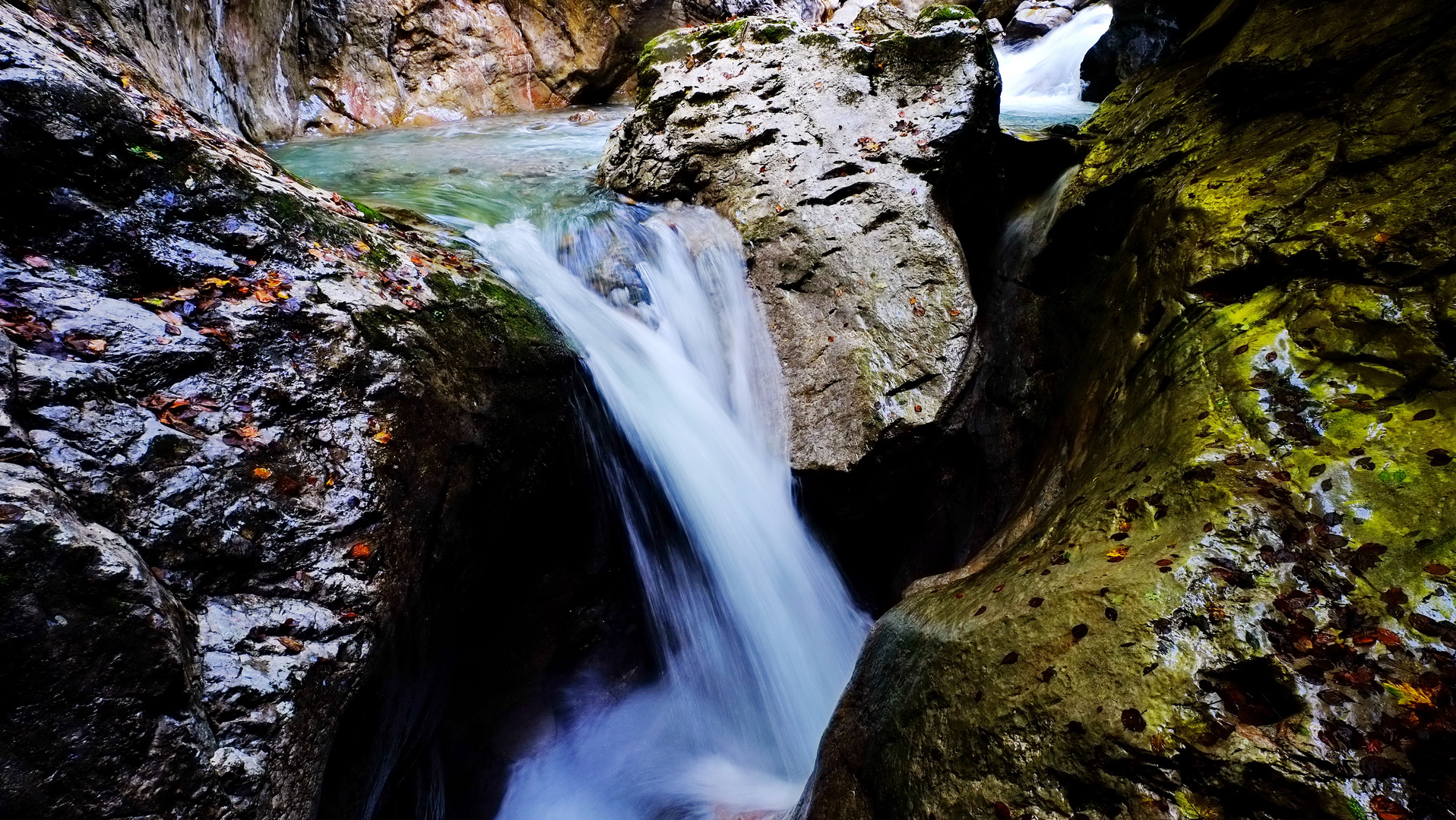 Naturgewalten - rauschende Wasser