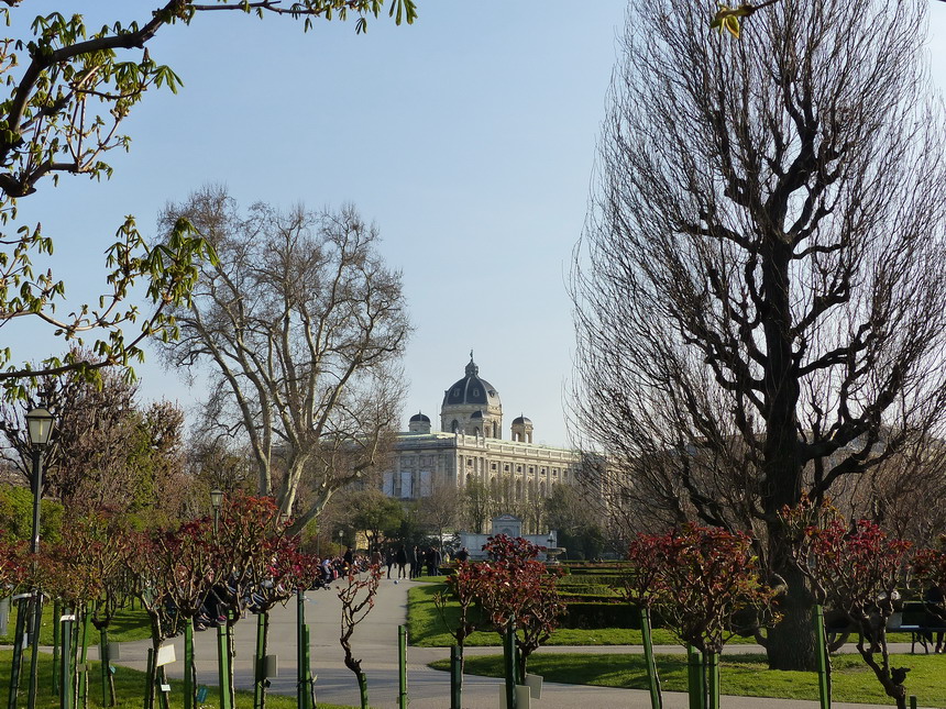 Naturhistorisches Museum, eines der weltweit bedeutendsten Naturmuseen .....