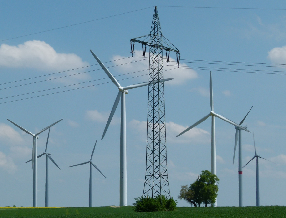 ...Natur..Wind..Energie...hier fließt der Strom......