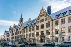 Naturwissenschaftliche Institute der Universität Hannover