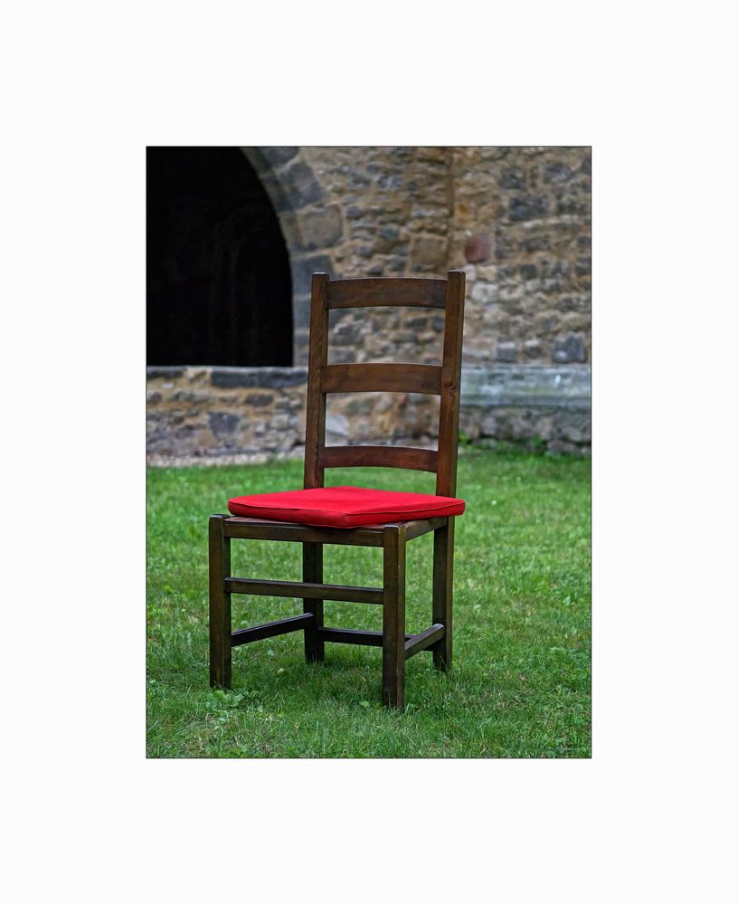 Naumburger DOM_ St. Peter und Paul " nur ein Stuhl...."