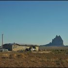 Navajo Siedlung vor dem Shiprock