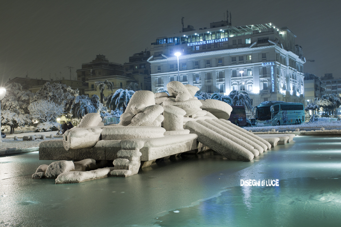 Nave di Cascella con neve -Pescara