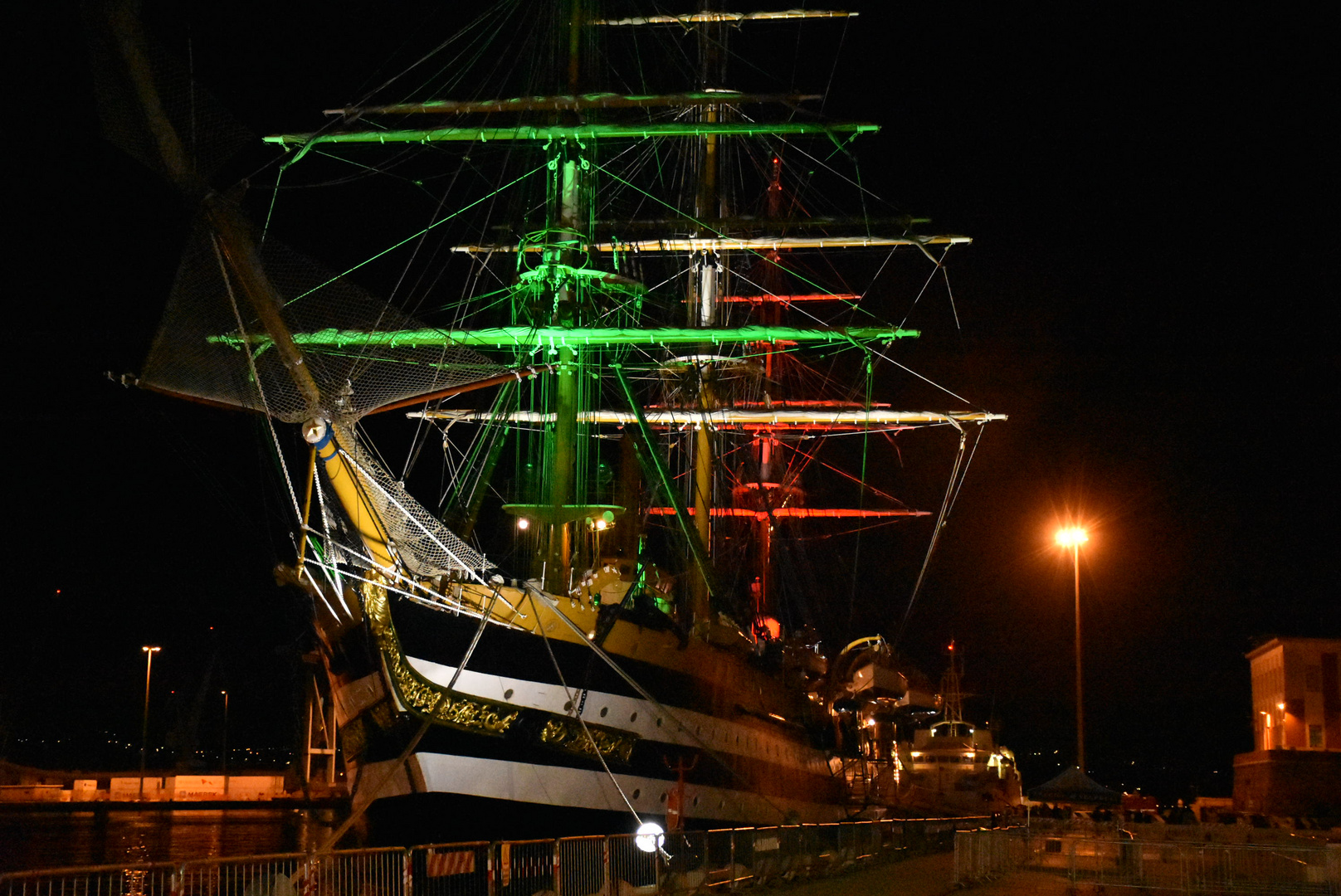 Nave scuola "Amerigo Vespucci"