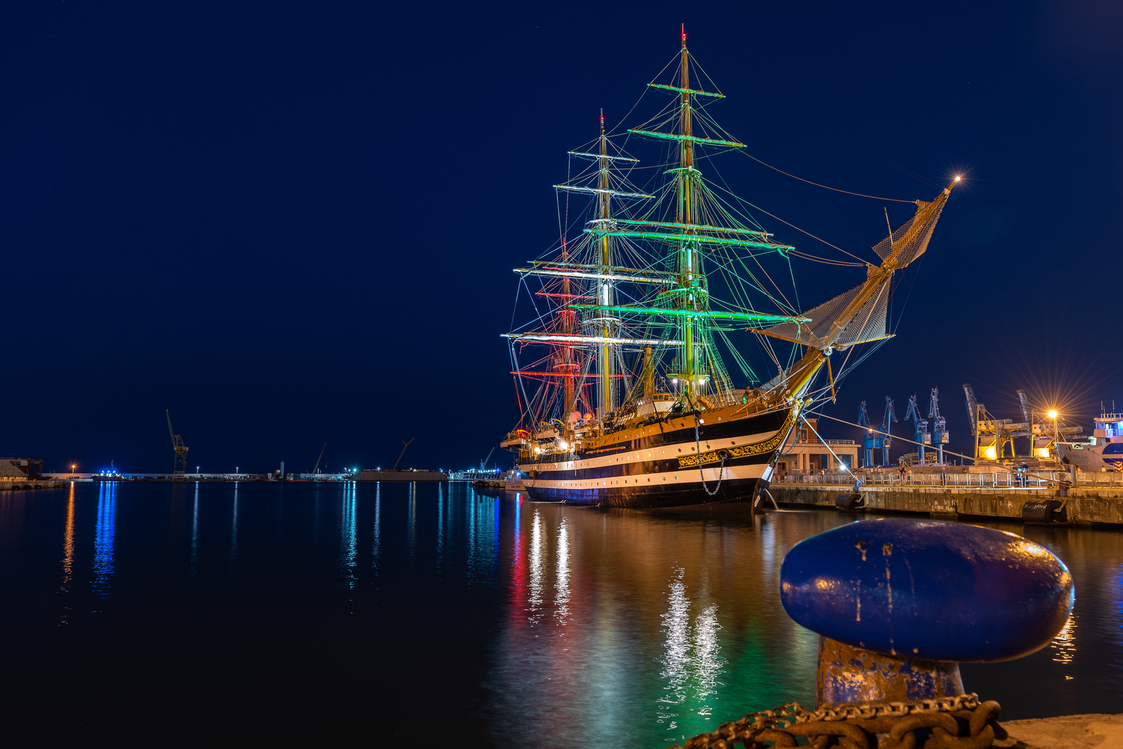 Nave scuola "Amerigo Vespucci"