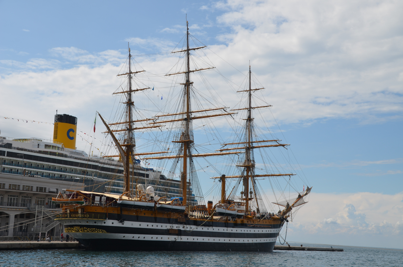 Nave Vespucci a Trieste