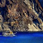 Navegando en la Caldera de Santorini
