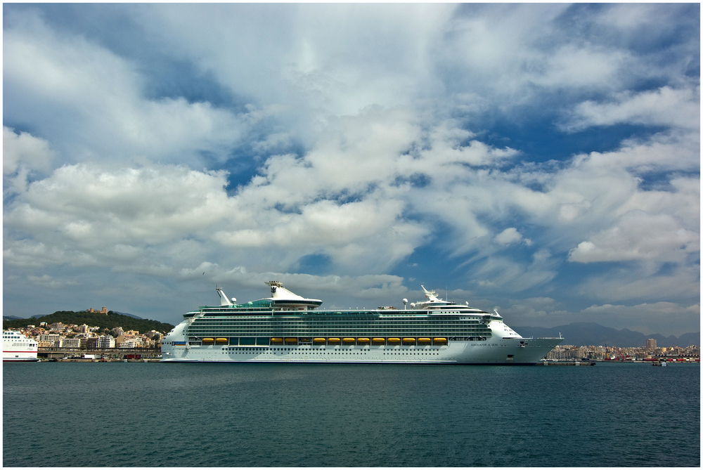 Navigator of the Seas