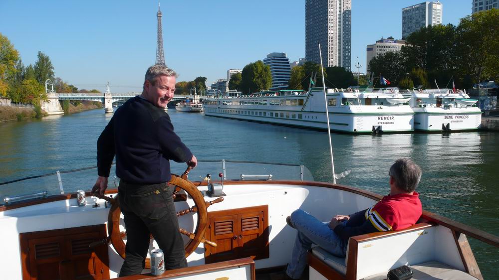 Naviguant sur la Seine