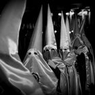 Nazarenos en procesiones de la Semana Santa de Estepona 2014