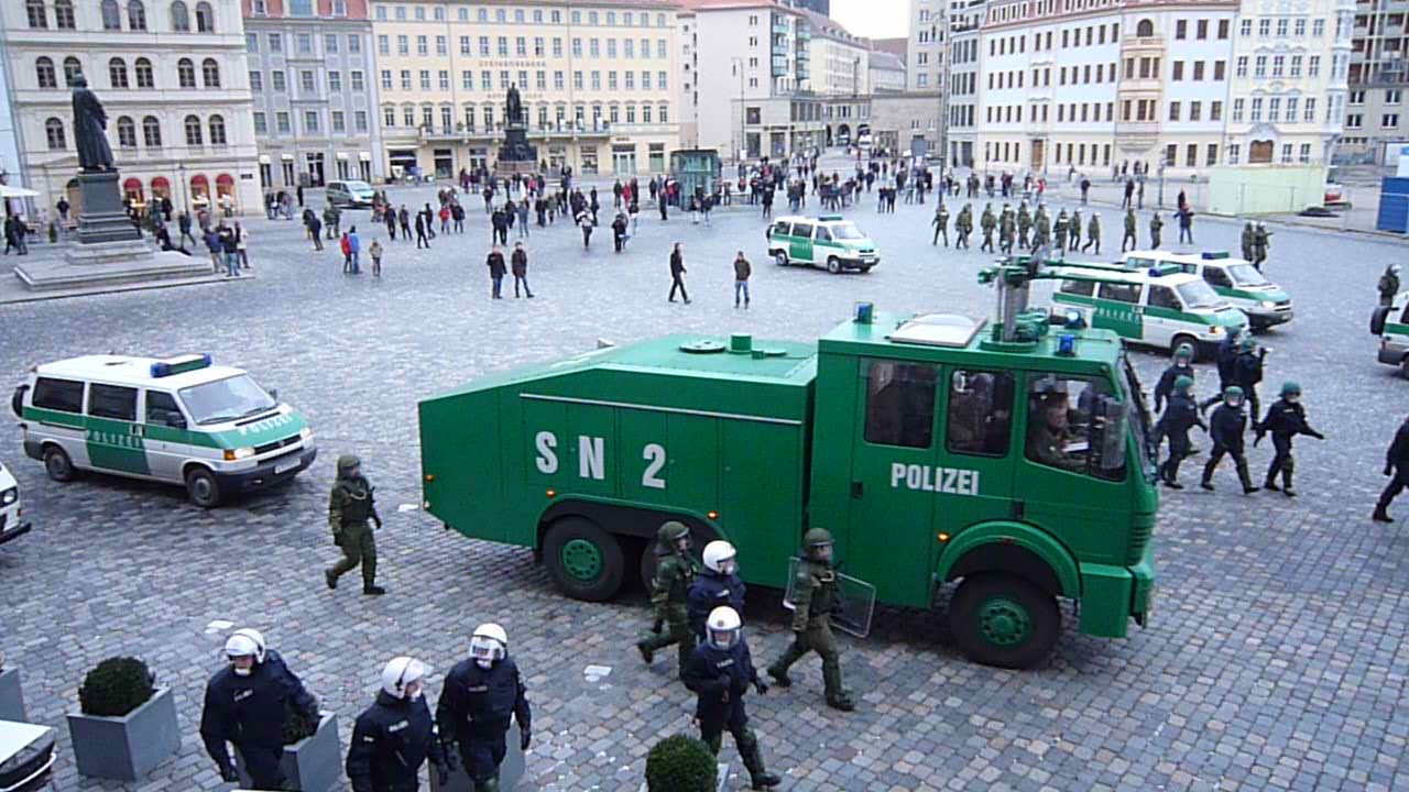 Nazi-Demo 13. Feb. Dresden Neumarkt