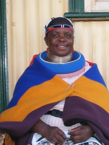 Ndebele Frau