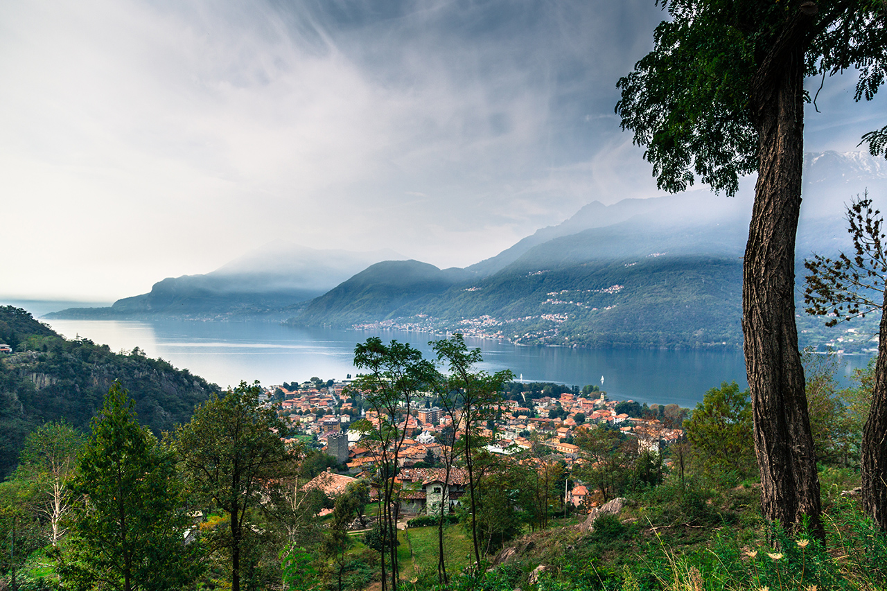 Nebbia a Dervio