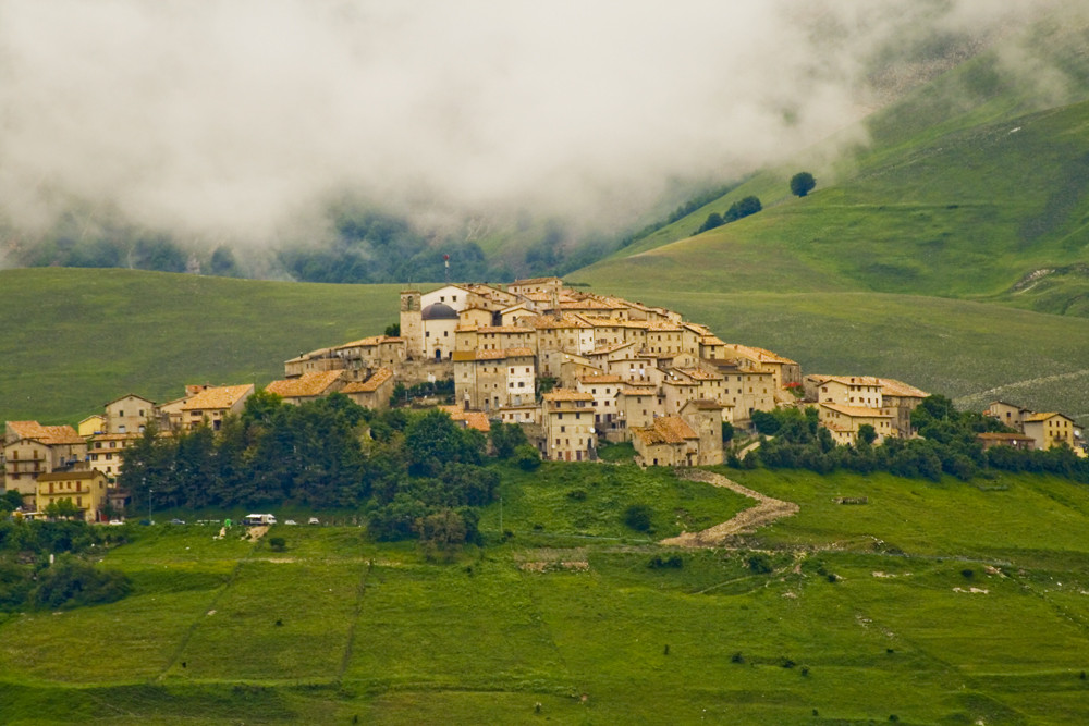 Nebbia su Castelluccio