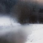 Nebel am Fluss