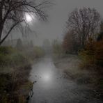 Nebel am Fluss