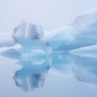 Nebel am Gletschersee Jokulsarlon, Eisland.