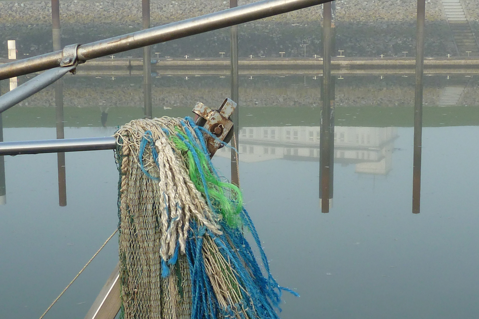 Nebel am Hafen