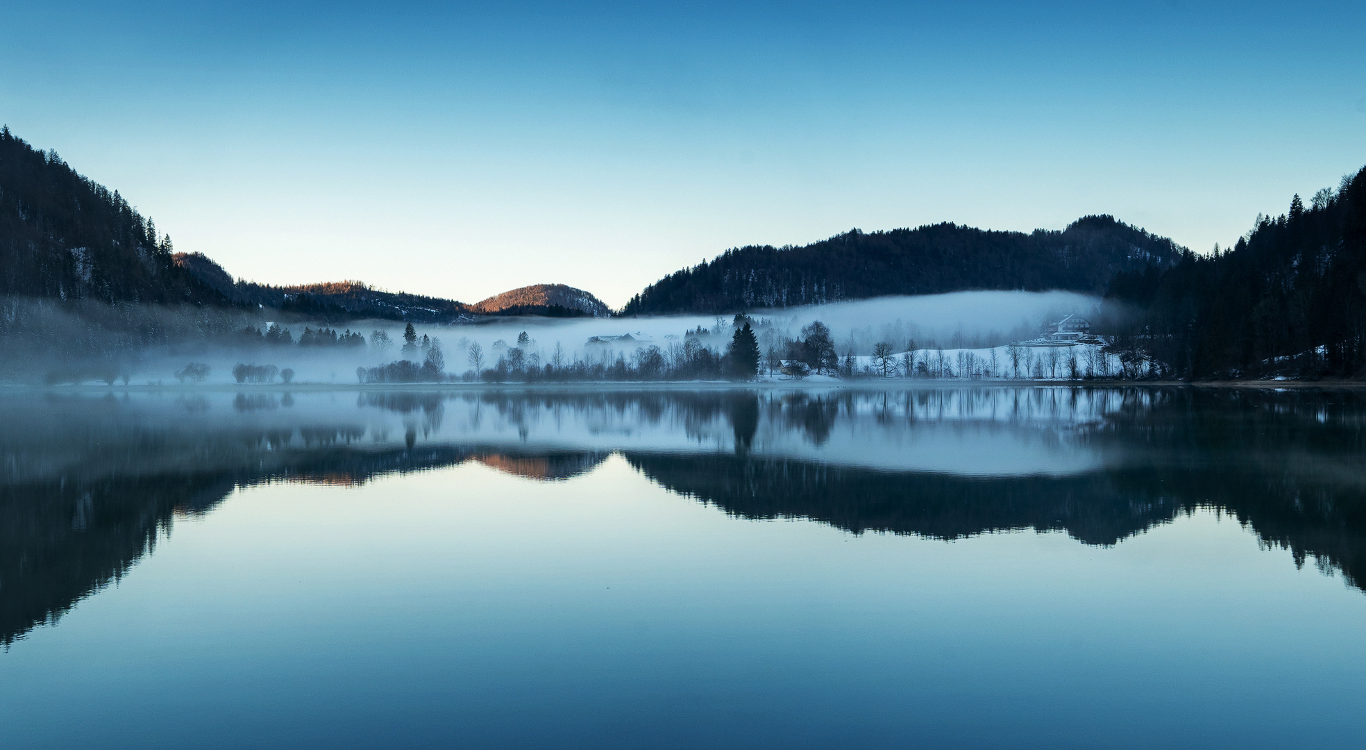 Nebel am Hintersee