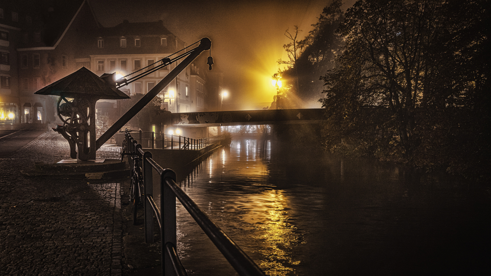 Nebel am Kranen