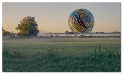 Nebel am Rande der Stadt (little planet)