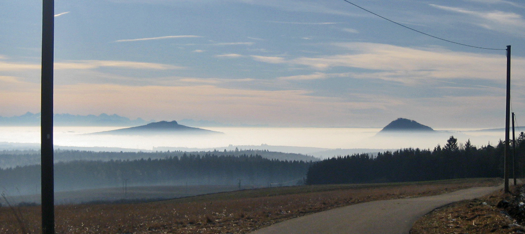 Nebel am Vorgebirge der Alpen