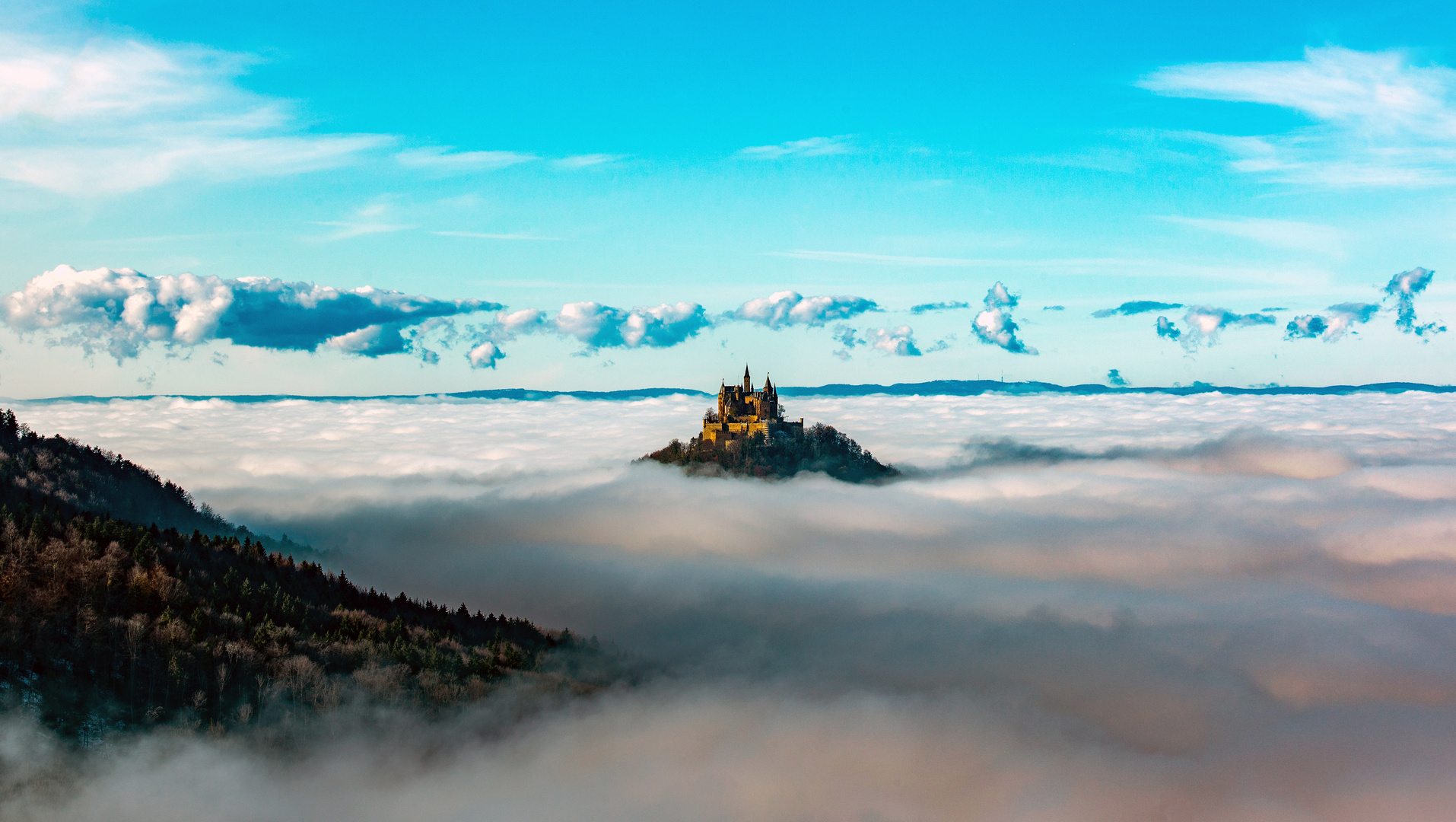 Nebel an der Burg Hohenzollern