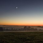 Nebel bei Sonnenuntergang im Wahnbachtal