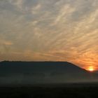 Nebel Berg und Himmelsfeuer