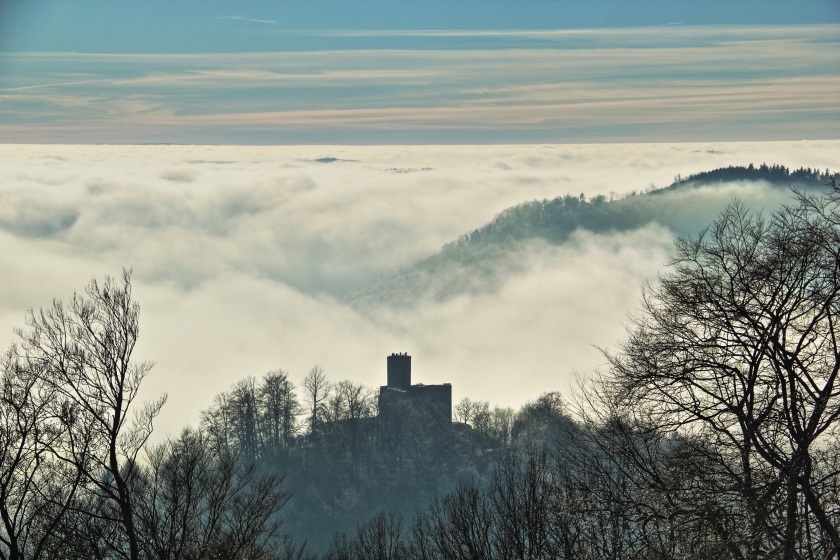 Nebel-Bollwerk