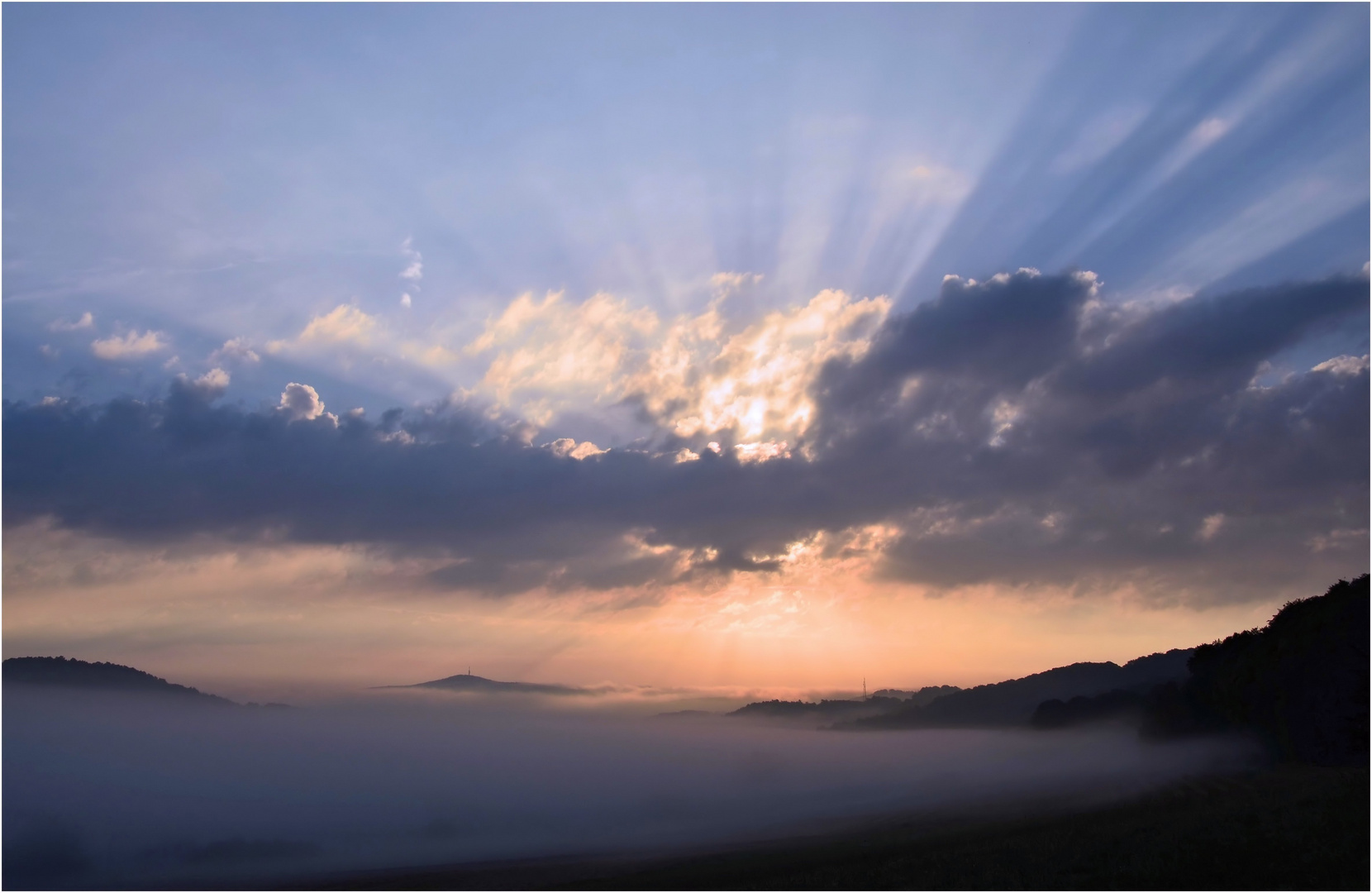 Nebel im Diemeltal