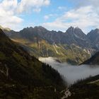 Nebel im Gschnitztal