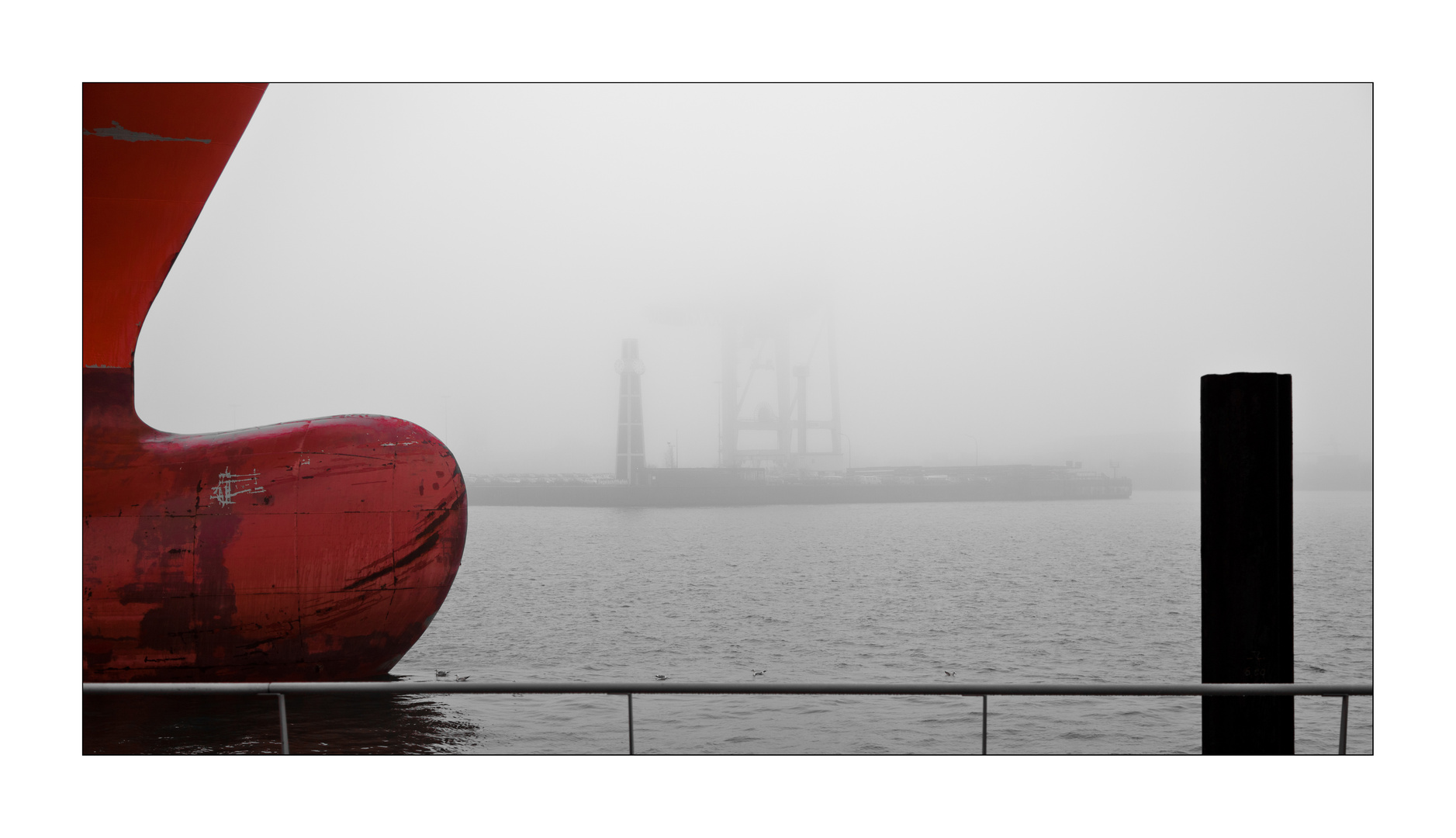 Nebel im Hamburger Hafen