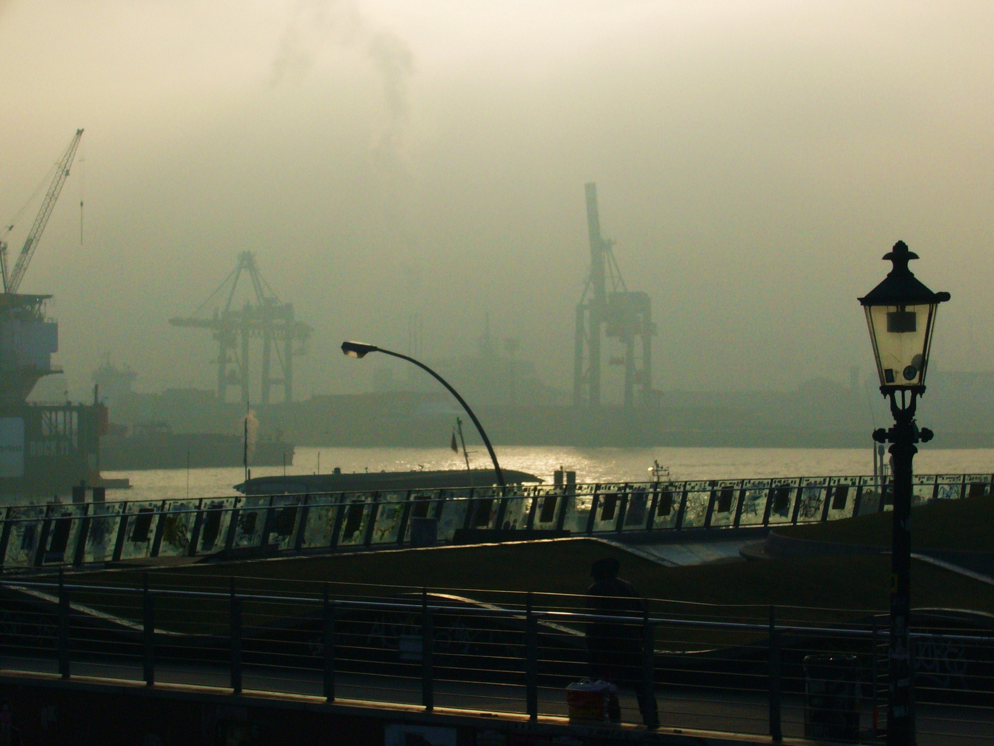 Nebel im HH-Hafen