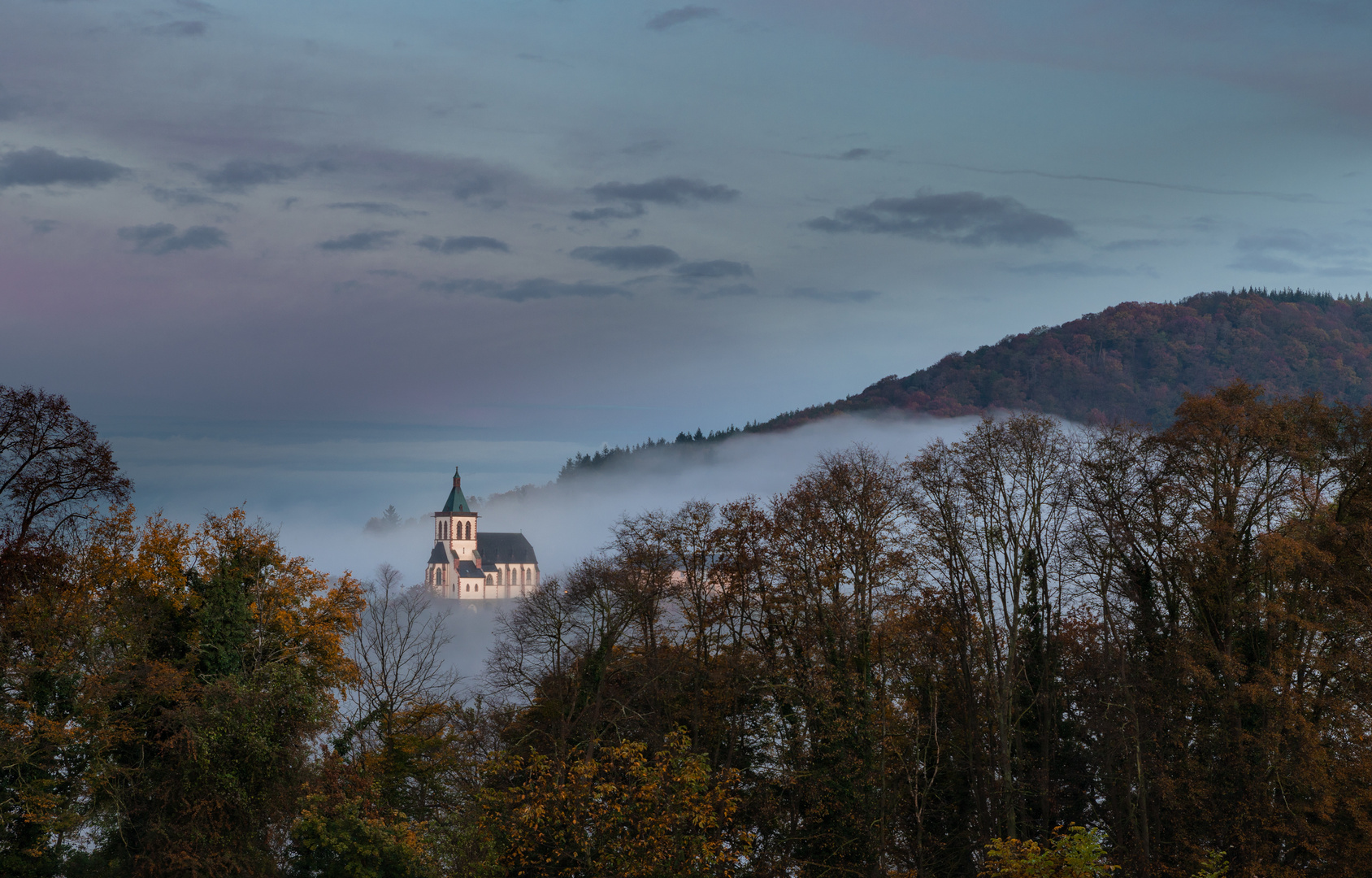 Nebel im Lahntal