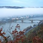 Nebel im Moseltal, Koblenz, Gülser Brücke