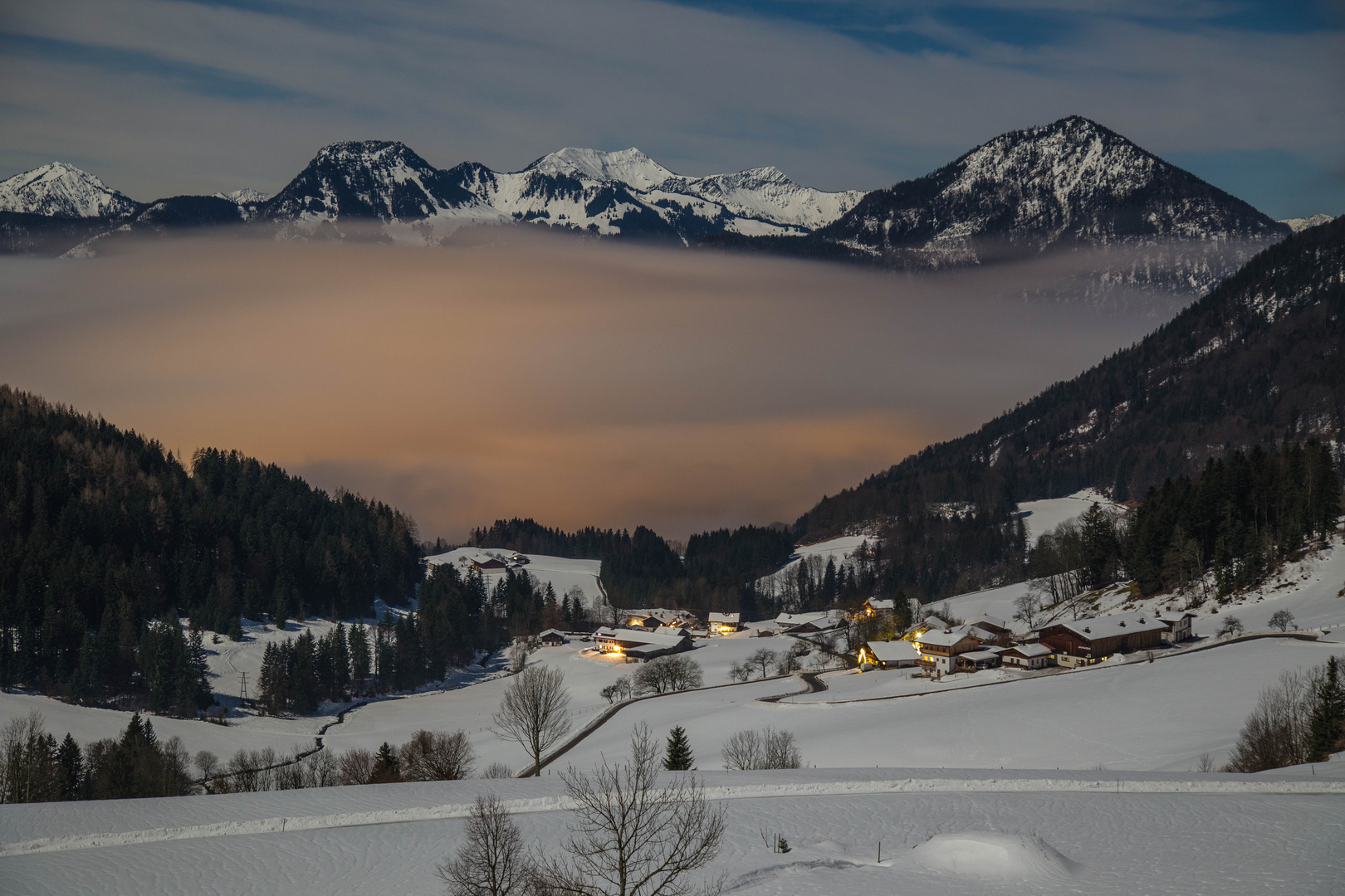 Nebel im Tal Erl / Tirol