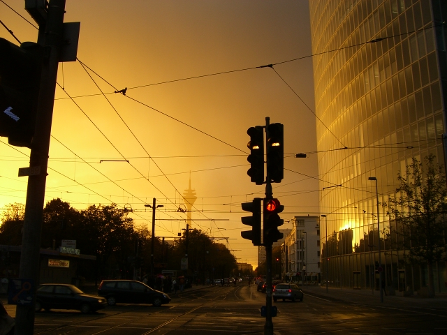 Nebel - Kreuzung in Düsseldorf