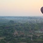 Nebel über Bagan