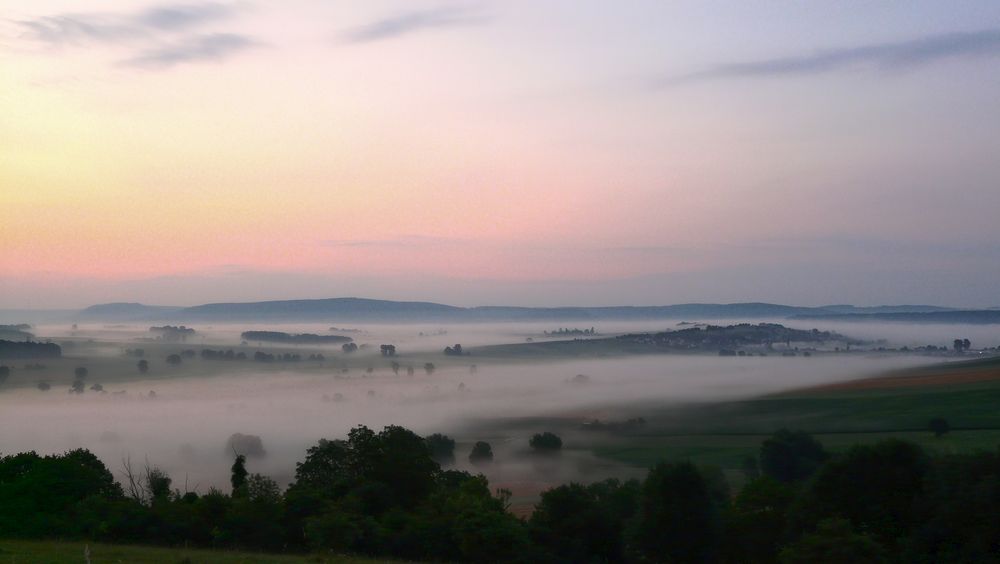 Nebel über dem Altmühltal